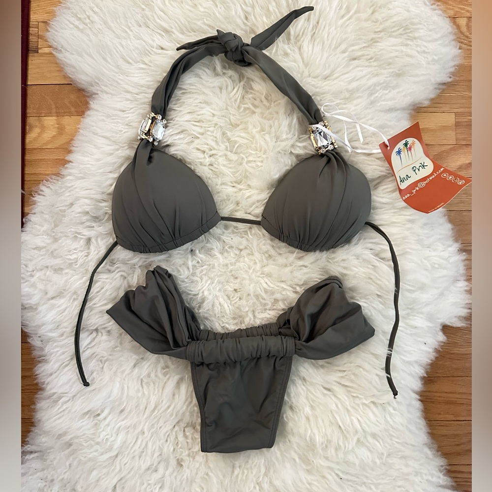 BNWT Brazilian Ana Prik bikini
